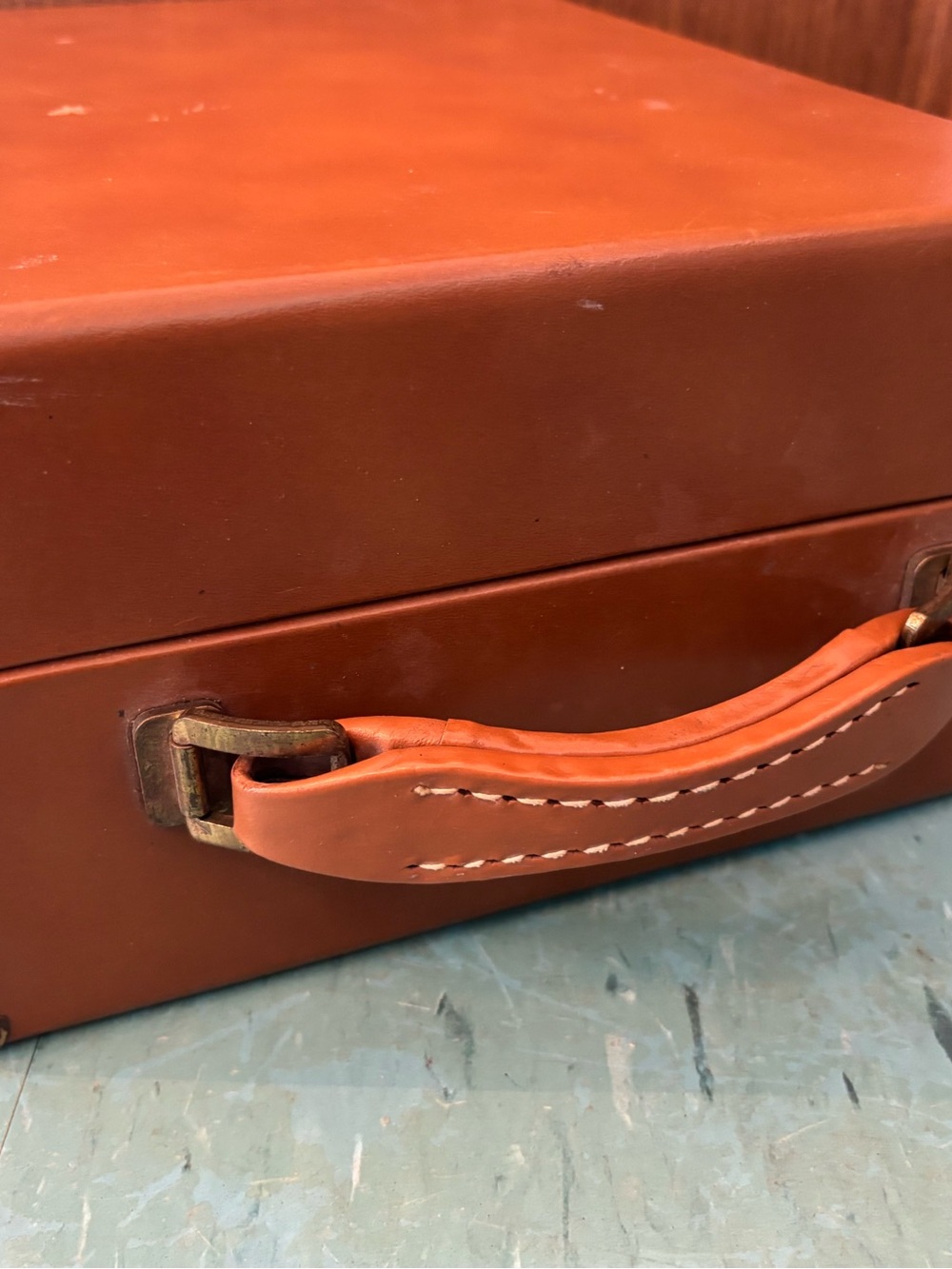 Vintage travelling bar case suitcase 1940’s bar accessories - Picture 4 of 13